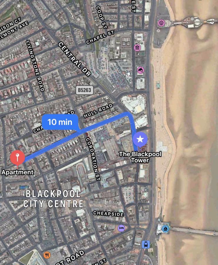 Safari Apartment, Free Parking, 10Min Walk To Blackpool Tower, Sleeps 12 Exterior photo